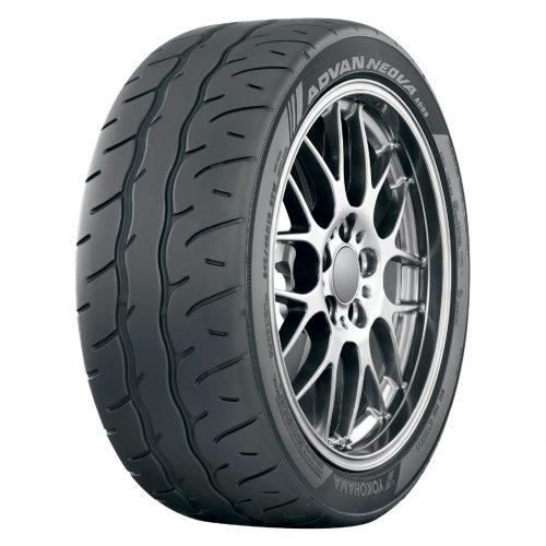 Llanta Yokohama AD09 245/45 R18