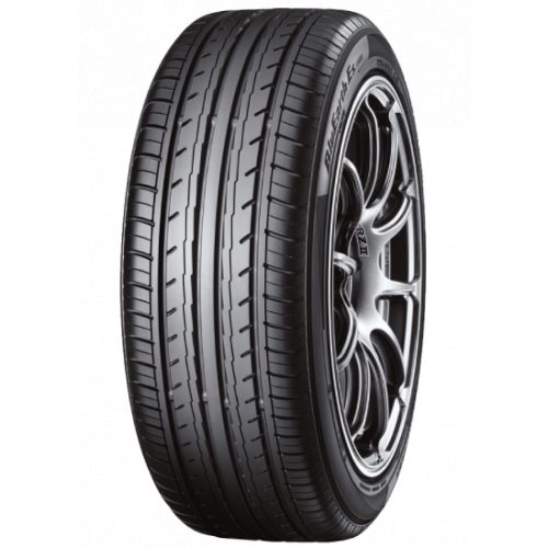 Llanta Yokohama ES32A 235/40 R18